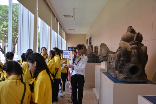 โรงเรียนปรีชานุศาสน์